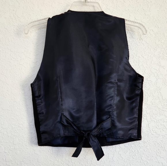 Beyond Leather Vintage Western Vest - Picture 2 of 11